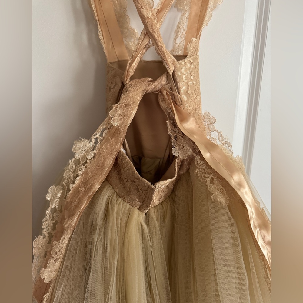 Amalee Accessories Tulle Flower Girl Formal Dress for girls size 4 - Picture 4 of 5